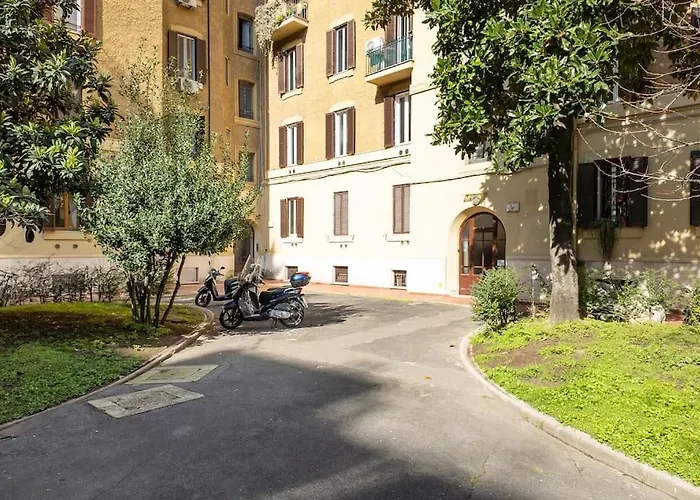 Wmr Apartment Near Vatican
